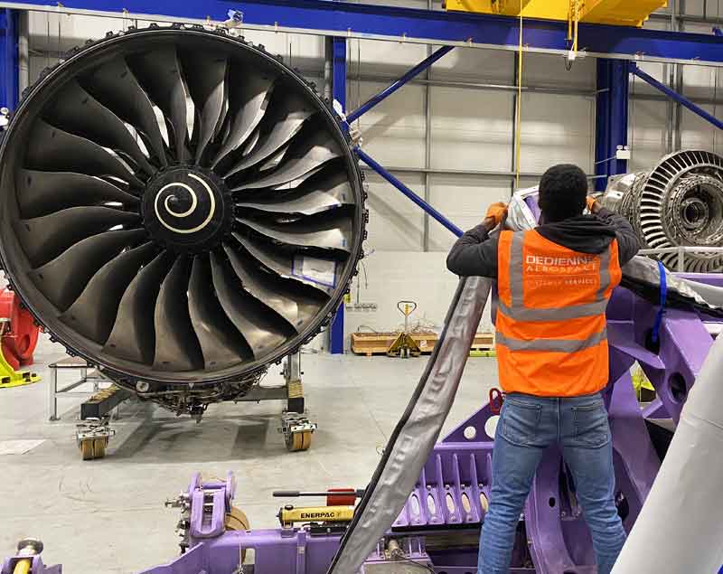 Dedienne Aerospace customer services team is repairing an engine stand